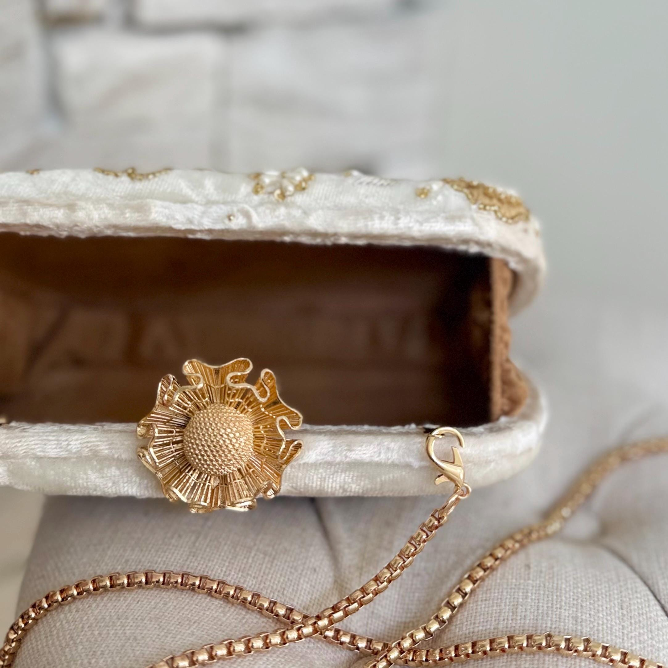 IVORY GOLD FLORAL PEARL EMBROIDERED BRIDAL EVENING CLUTCH - Image 4