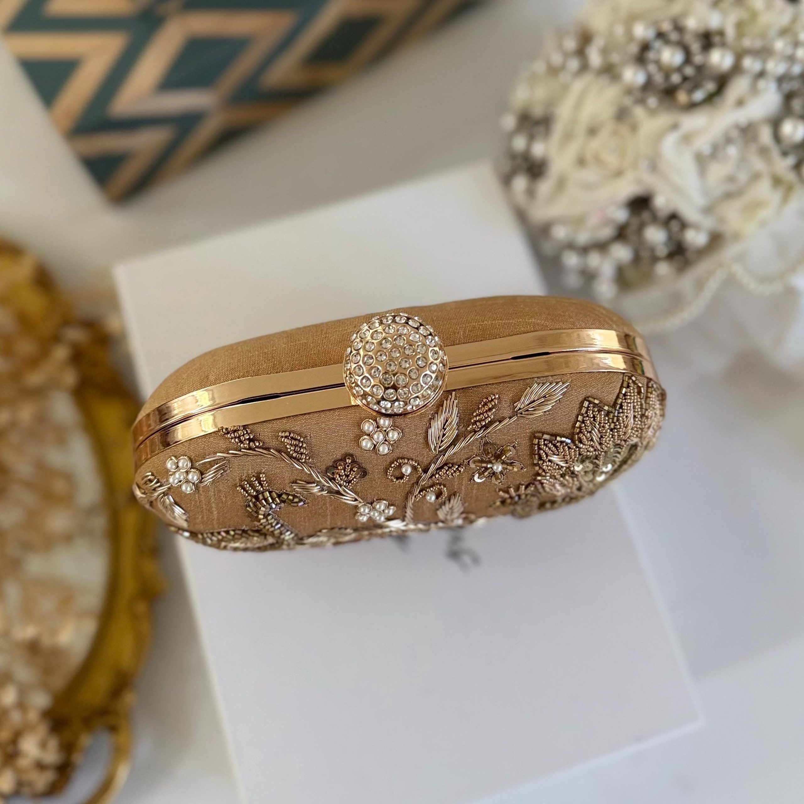 CHAMPAGNE GOLD PEACOCK GARDEN EMBROIDERED EVENING CLUTCH - Image 4