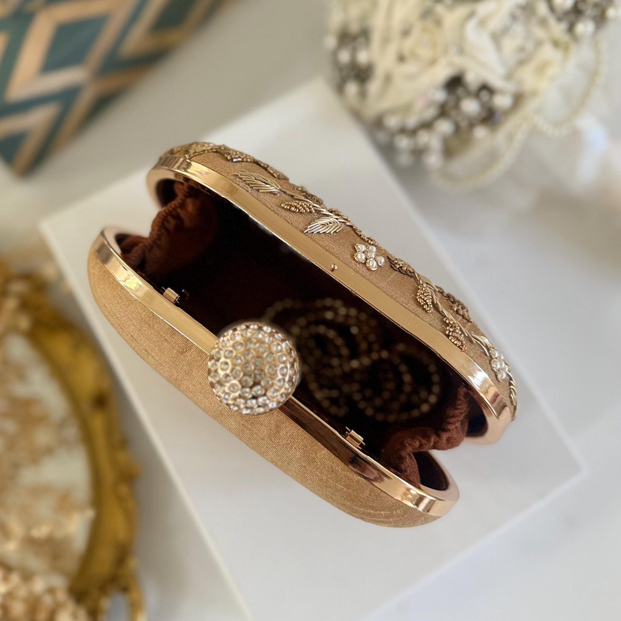 CHAMPAGNE GOLD PEACOCK GARDEN EMBROIDERED EVENING CLUTCH - Image 5