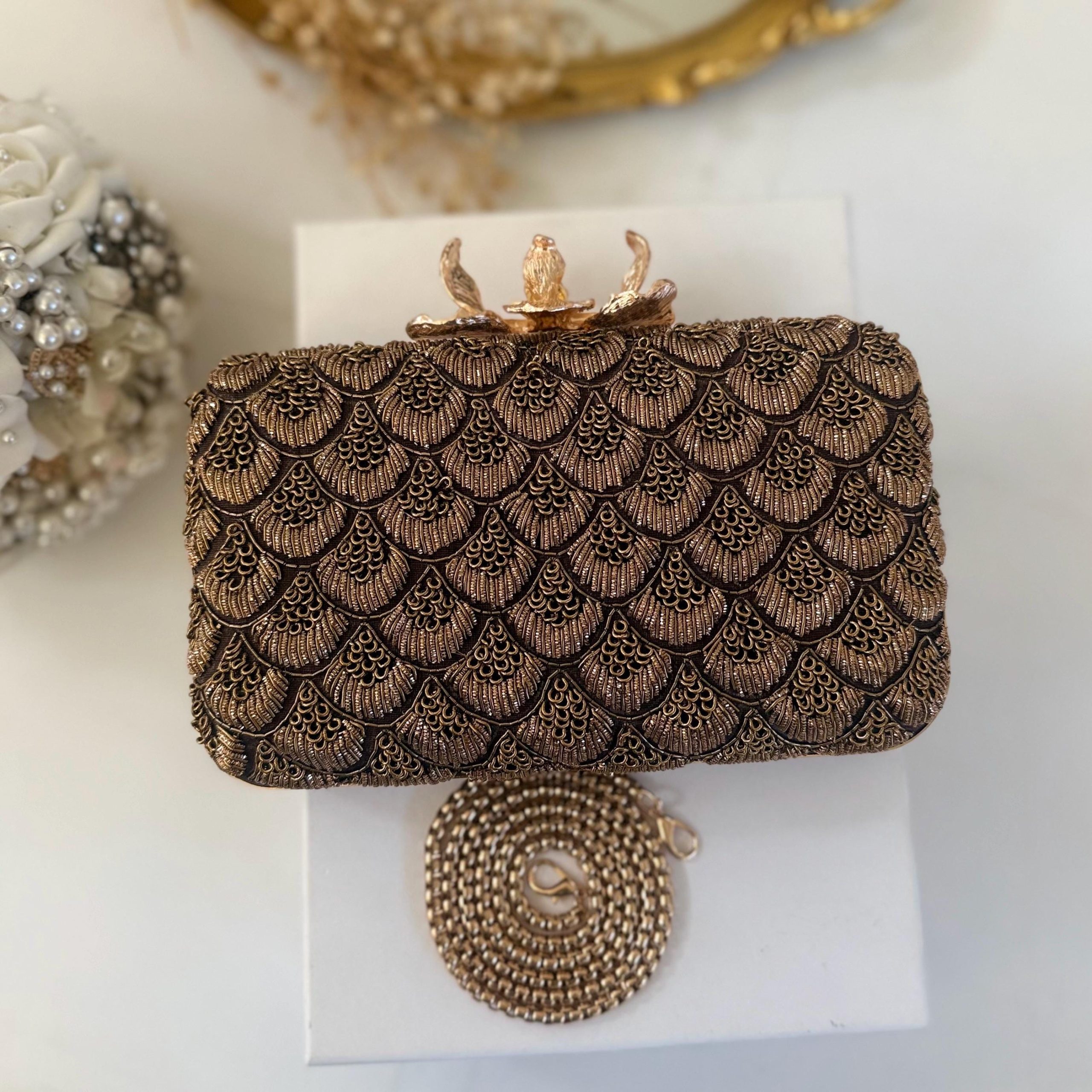 ANTIQUE GOLD PEACOCK FEATHER EMBROIDERED EVENING CLUTCH - Image 3