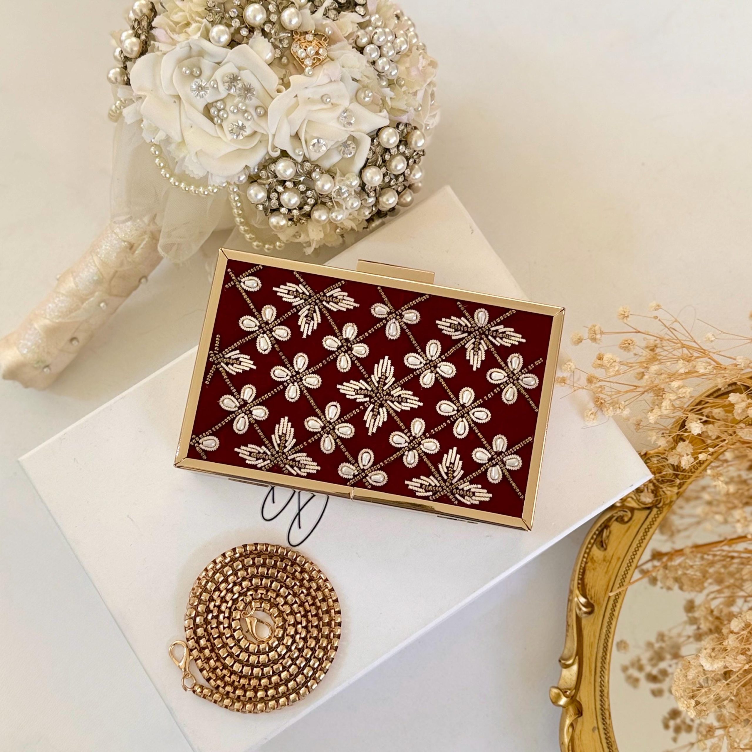 BURGUNDY CRYSTAL FLORAL LATTICE BOX EVENING CLUTCH - Image 4