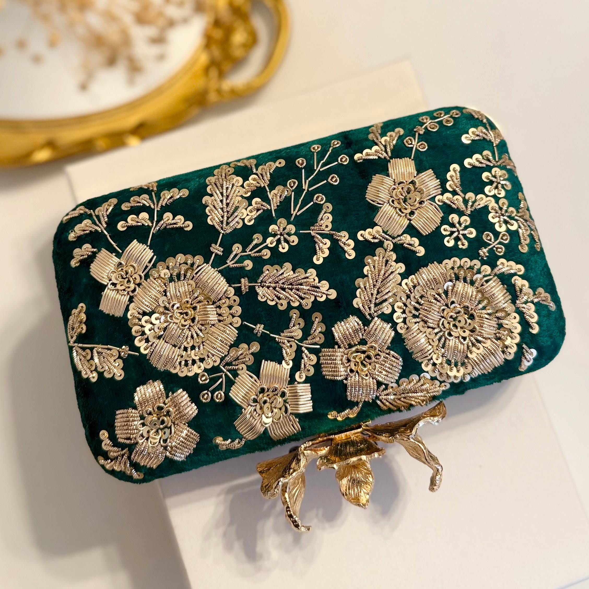 EMERALD GREEN GOLD FLORAL ZARDOZI EVENING CLUTCH - Image 2